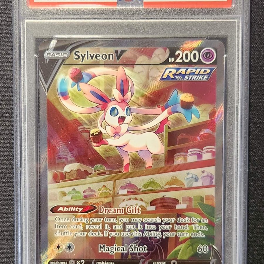 PSA 10 Sylveon V 184/203